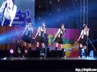 小妹才几岁啊 02