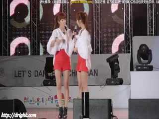 细高跟红热裤少女 05