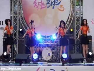 这么年青就能当明星 04