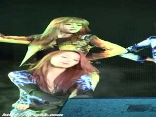 翘臀热裤美女组合 03