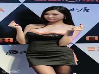 Showgirl美女视频055