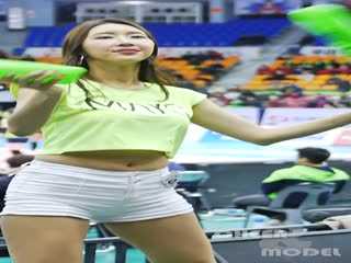 啦啦队美女视频057