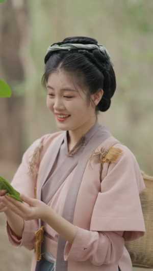 灾荒年，小农女有满仓鱼肉